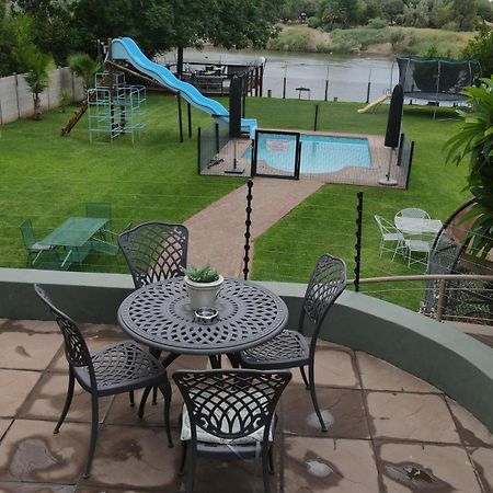 Moonriver Guesthouse Upington Luaran gambar