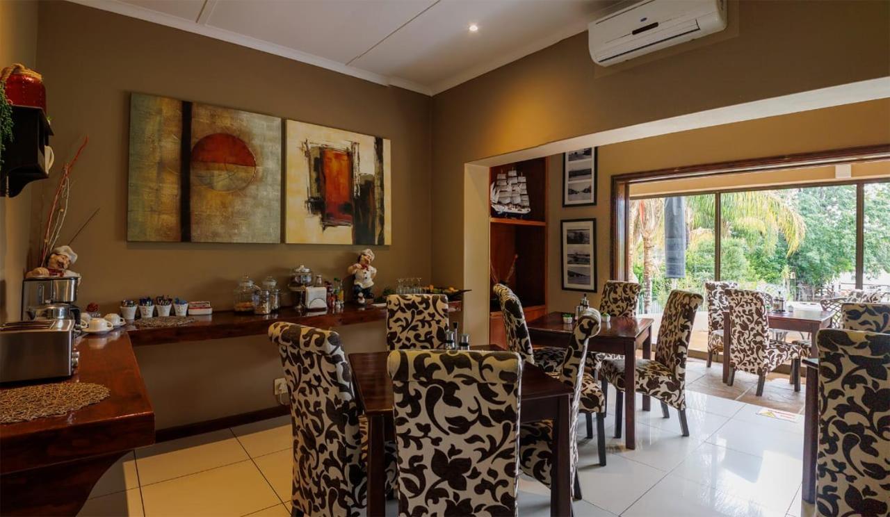 Moonriver Guesthouse Upington Luaran gambar