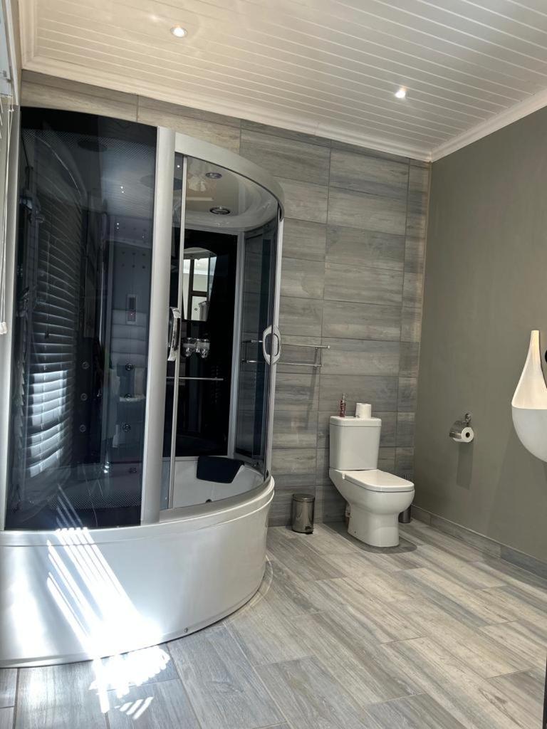 Moonriver Guesthouse Upington Luaran gambar
